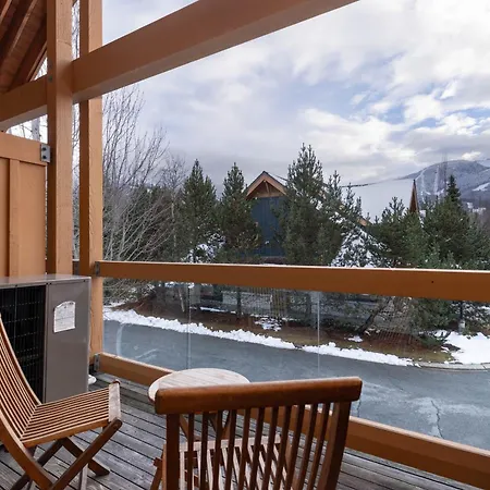 Montebello By Whistler Premier Exterior photo